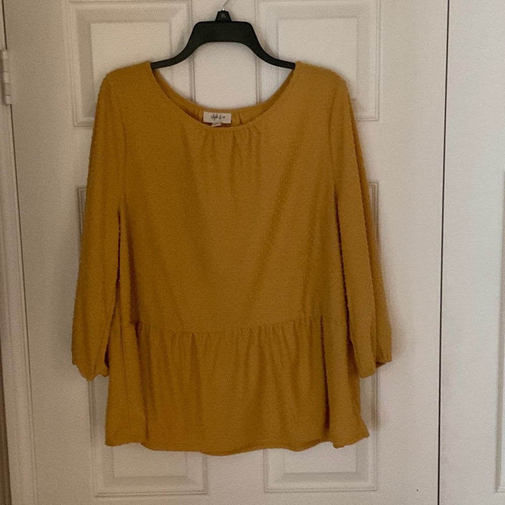 Style & co Golden Yellow Swiss dot loose fit top